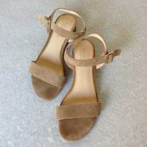 Michael  Shannon Sandals